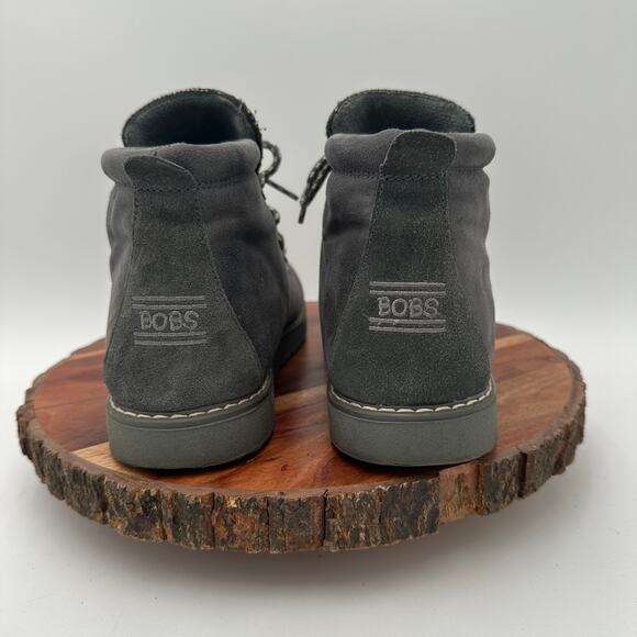Skechers Bobs Alpine Faux Suede Ankle Boots Gray Size 8 Memory Foam Gorpcore EUC - Picture 4 of 7